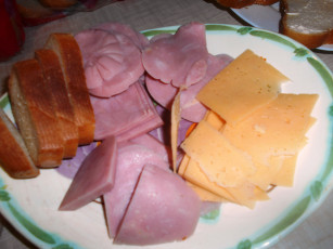 Картинка еда колбасные+изделия хлеб сыр колбаса