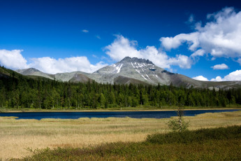 Картинка манарага природа горы облака коми приполярный гора урал
