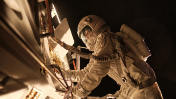 Картинка rubikon+||+2022 кино+фильмы rubikon фантастика драма кадры julia franz richter hannah wagner