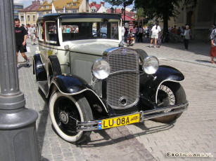 Картинка автомобили классика