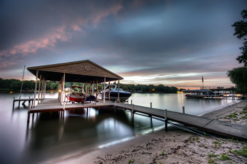 Картинка корабли порты причалы река катера причал