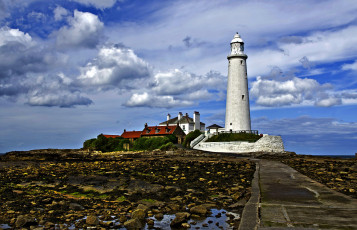 Картинка природа маяки камни дома маяк облака