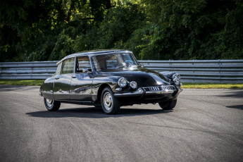 Картинка citroen+ds +1966 автомобили citroen автопробег автошоу выставка