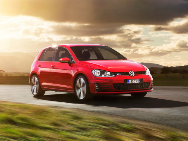 Обои картинки фото автомобили, volkswagen, au-spec, typ, 5g, 2013г, 5-door, gti, golf
