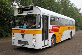 Картинка автомобили автобусы транспорт пассажирский