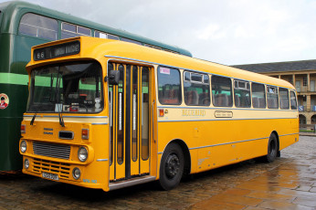 Картинка автомобили автобусы транспорт пассажирский