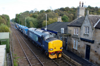 Картинка техника поезда железная дорога рельсы локомотив состав