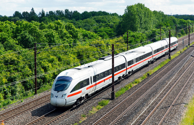 Обои картинки фото техника, поезда, дорога, локомотив, рельсы, состав, железная