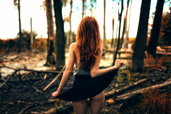 Картинка девушки -unsort+ рыжеволосые+и+другие деревья