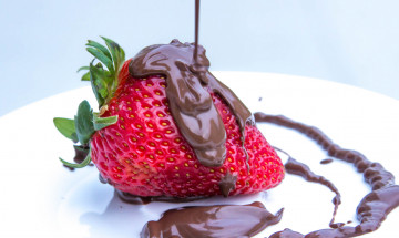 Картинка еда клубника +земляника снедь