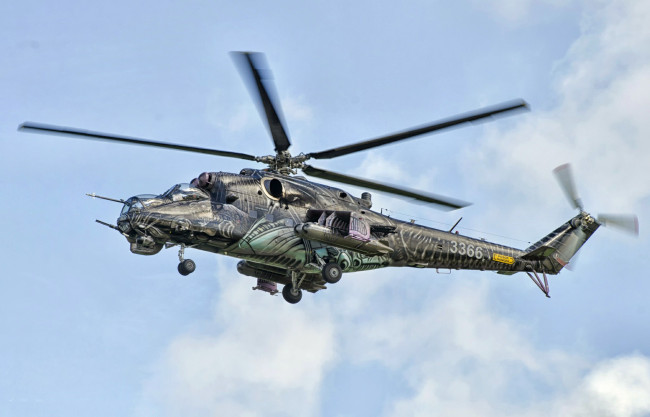 Обои картинки фото mil mi35e, авиация, вертолёты, ввс