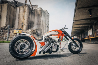 Картинка мотоциклы customs кастомизированный тюнингованый мотоцикл крутой байк железный конь который даёт свободу ветер в лицо и волосы по ветру