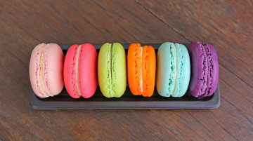 Картинка еда макаруны лакомство печенье ассорти