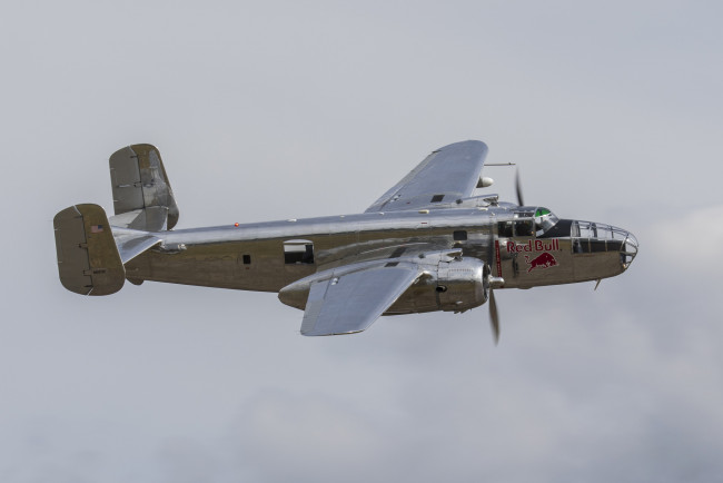 Обои картинки фото авиация, боевые самолёты, бомбардировщик