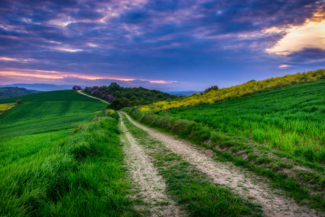 Обои картинки фото природа, дороги, тучи, тракт, холмы