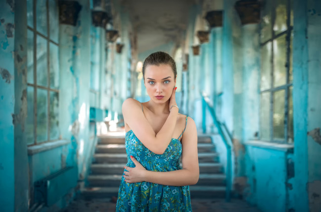 Обои картинки фото девушка, девушки, -unsort , брюнетки, темноволосые, модель