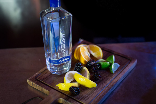 Обои картинки фото бренды, бренды напитков , разное, водка