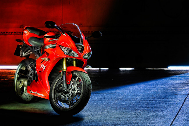 Обои картинки фото мотоциклы, triumph