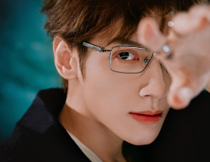 Картинка мужчины luo+yunxi ло юньси