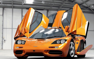 Картинка mclaren+f1 автомобили 3д желтый двери