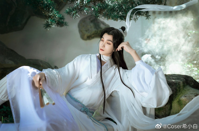 Обои картинки фото мужчины, - креатив,  косплей, се, лянь, костюм