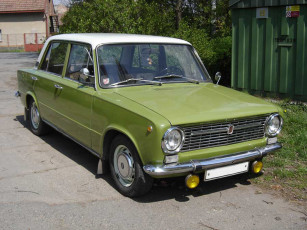 Картинка fiat 124 автомобили