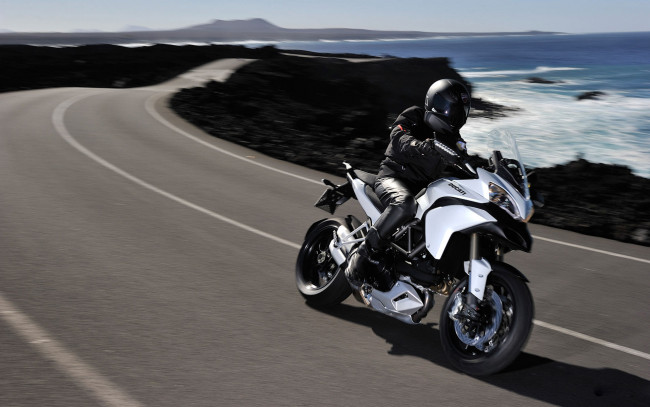 Обои картинки фото мотоциклы, ducati