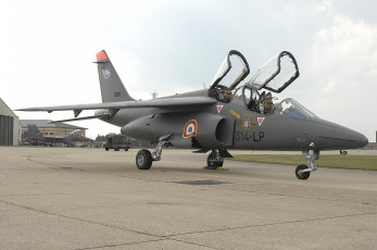 Картинка alpha jet 314 lp lakenheath авиация боевые самолёты летное поле истребитель