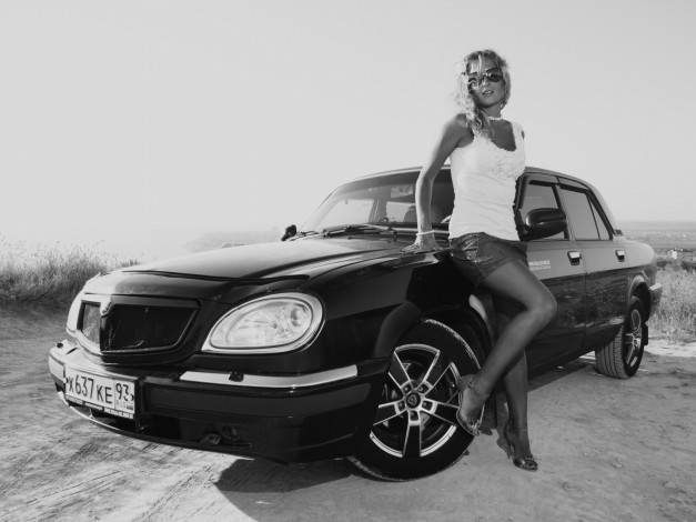 Обои картинки фото автомобили, авто, девушками, волга, газ, 31105