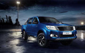 Картинка автомобили toyota hilux invincible