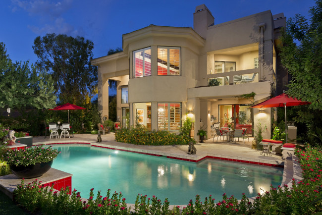 Обои картинки фото города, здания, дома, дом, басейн, шик