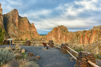 Картинка природа горы площадка обзорная скалы