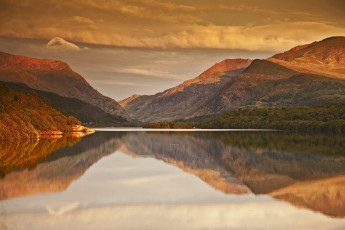 Картинка природа реки озера горы отражение озеро лес