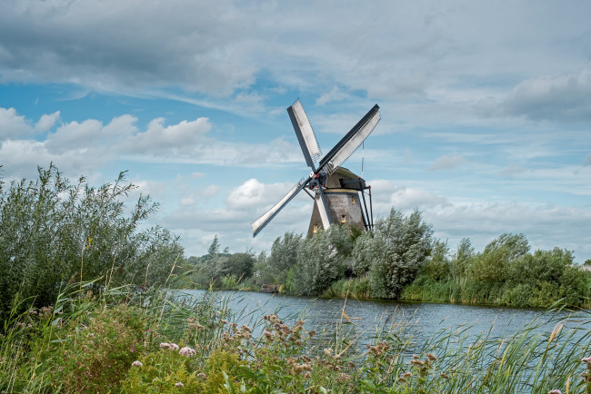 Обои картинки фото разное, мельницы, ветряк, заросли, река