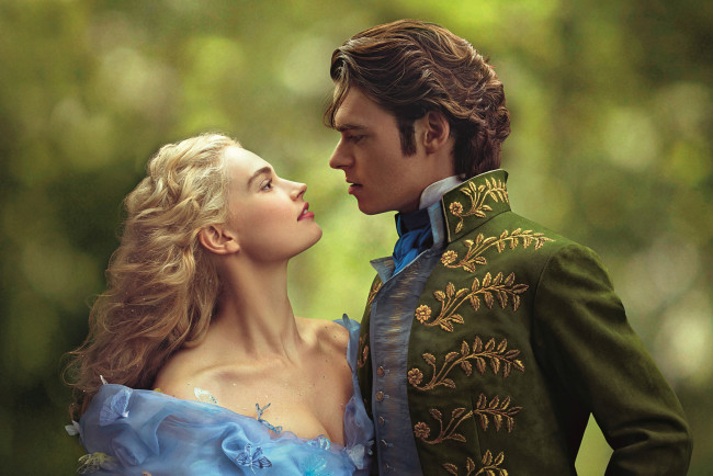 Обои картинки фото кино фильмы, cinderella , 2015, prince, charming, блондинка, золушка, lily, james, лили, джеймс, richard, madden, принц, cinderella, ричард, мэдден, сказка, фэнтези