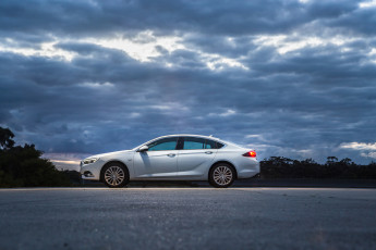 Картинка автомобили holden