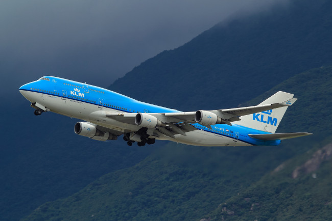 Обои картинки фото boeing 747, авиация, пассажирские самолёты, авиалайнер