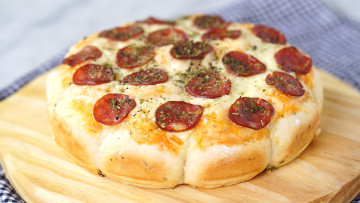 Картинка еда пицца колбаса