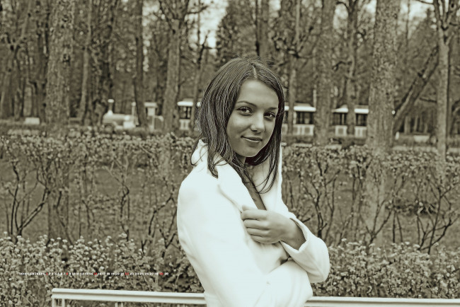 Обои картинки фото календари, компьютерный дизайн, 2019, calendar, женщина, взгляд, девушка