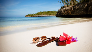 Картинка разное одежда +обувь +текстиль +экипировка пляж очки шлепанцы