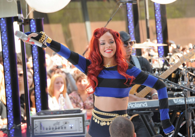 Обои картинки фото музыка, rihanna