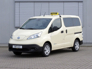 Картинка автомобили nissan datsun 2015г taxi evalia e-nv200