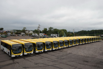 Картинка автомобили автобусы marcopolo