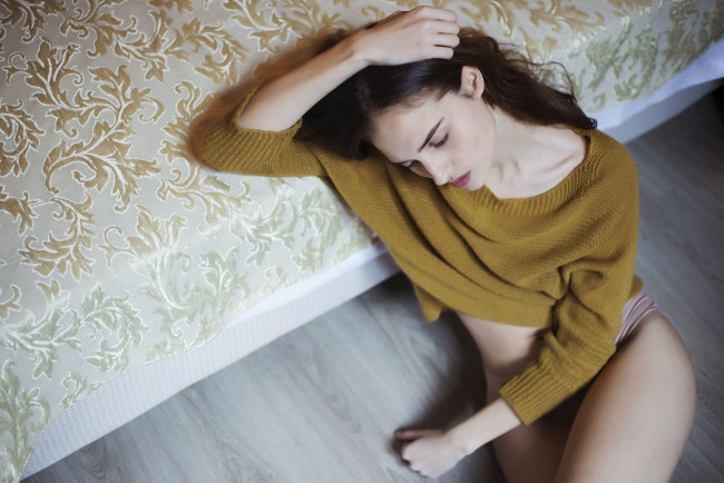 Обои картинки фото девушка, девушки, -unsort , брюнетки, темноволосые, модель