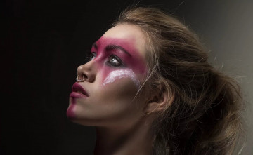 Картинка девушки scarlett+jane блондинка модель пирсинг красотка девушка взгляд макияж портрет лицо