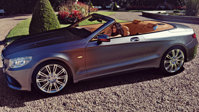 Обои картинки фото 3д графика, люди-авто, мото , people- car ,  moto, фон, взгляд, девушка