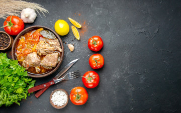 обоя еда, мясные блюда, чеснок, лимон, помидоры, мясное, рагу