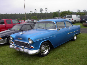 Картинка 1955 chevrolet sedan classic автомобили выставки уличные фото
