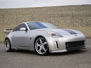 Картинка автомобили nissan datsun