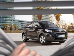 Картинка автомобили toyota